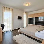Villa In With Swimming Pool