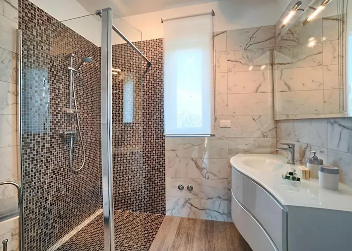 Villa In With Swimming Pool Pula